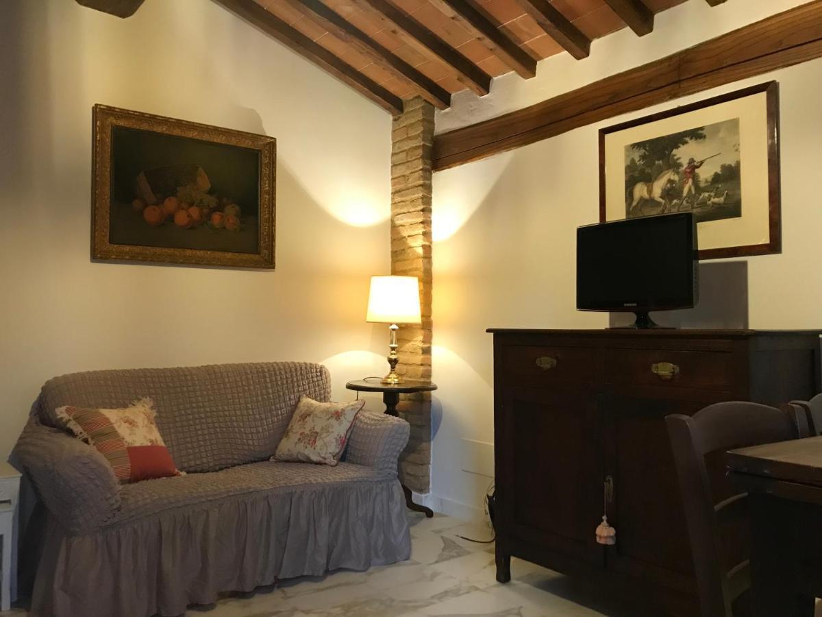 Appartement La Perla Tra Gli Ulivi à Sienne Extérieur photo